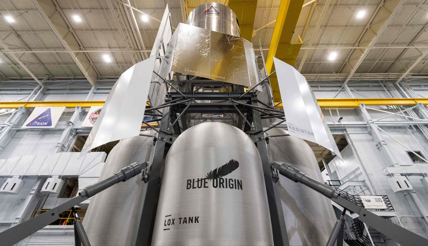 Blue Origin, Lockheed Martin team delivers lunar lander engineering mock-up