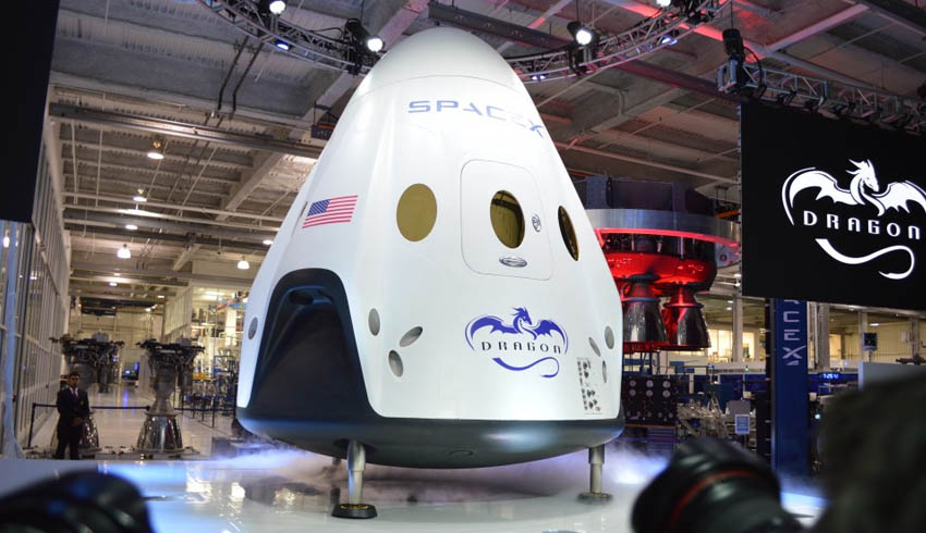 SpaceX conducts successful test of Space Dragon capsule abort system