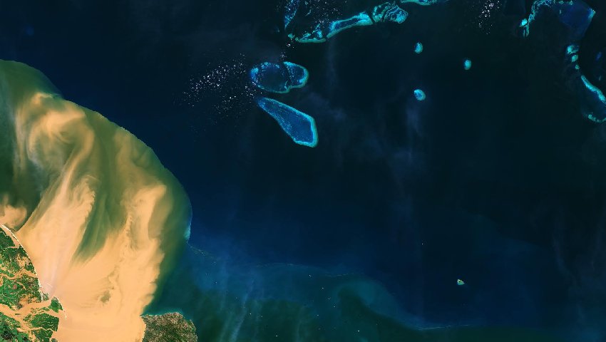 European observation satellites reveal reef damage from Queensland floods