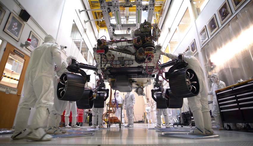 It’s alive! NASA’s Mars 2020 rover stands on its own six wheels