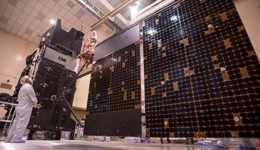 Design review complete for missile warning satellites