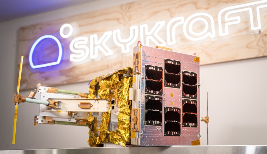 Skykraft, Airservices to develop space-based air traffic management 