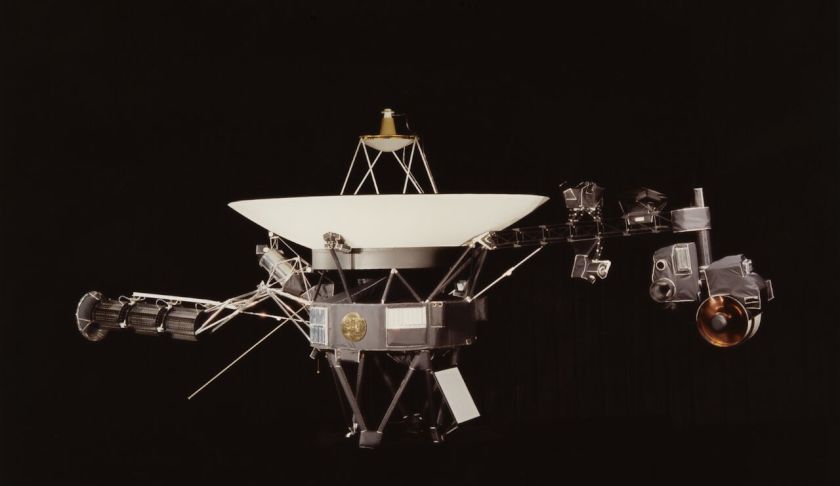 CSIRO supports Voyager 2 as it crosses threshold
